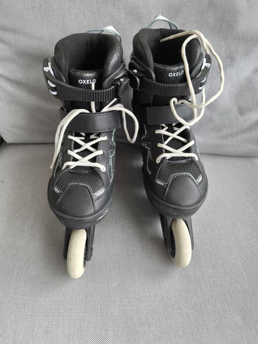 Vând role nr 35-38 reglabile