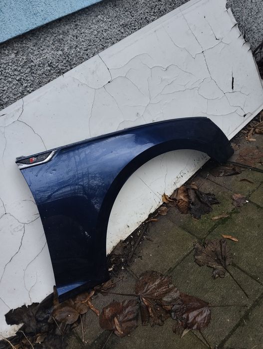 Преден десен калник за audi a5 s5 s line 2017 2019