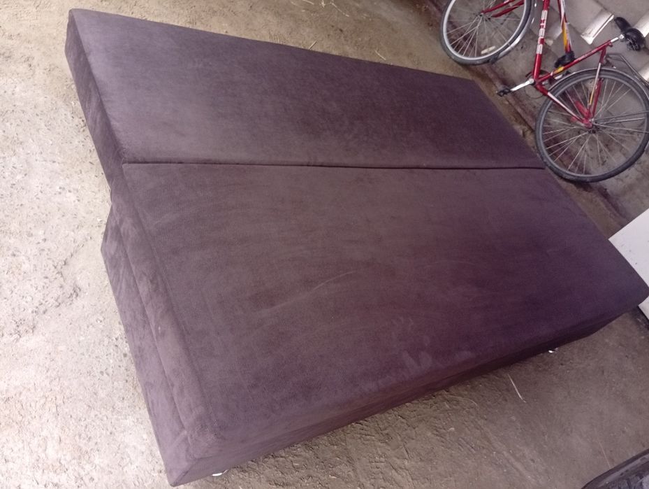 Продаётся диван тахта