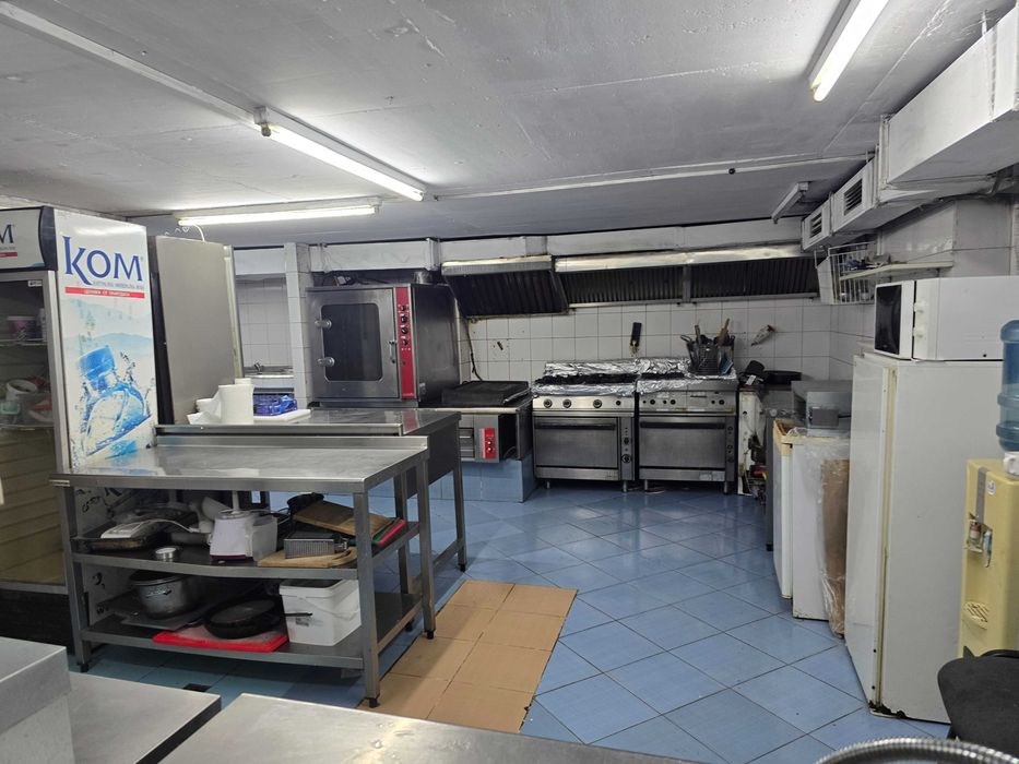 Дава се под наем Заведение в Поморие - 300 кв.м за 8670 € - Снимка #16