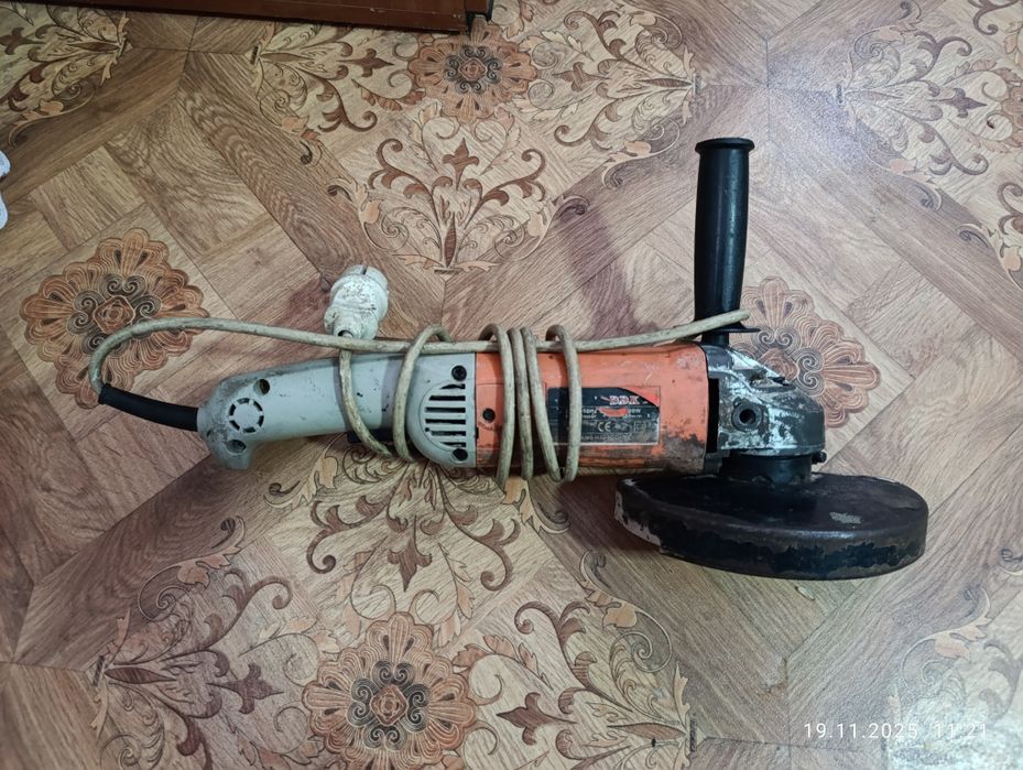 Болгарка размер 180