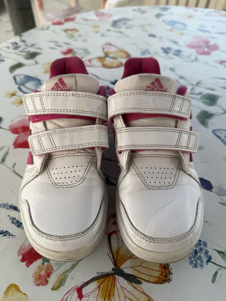 Маратонки Adidas