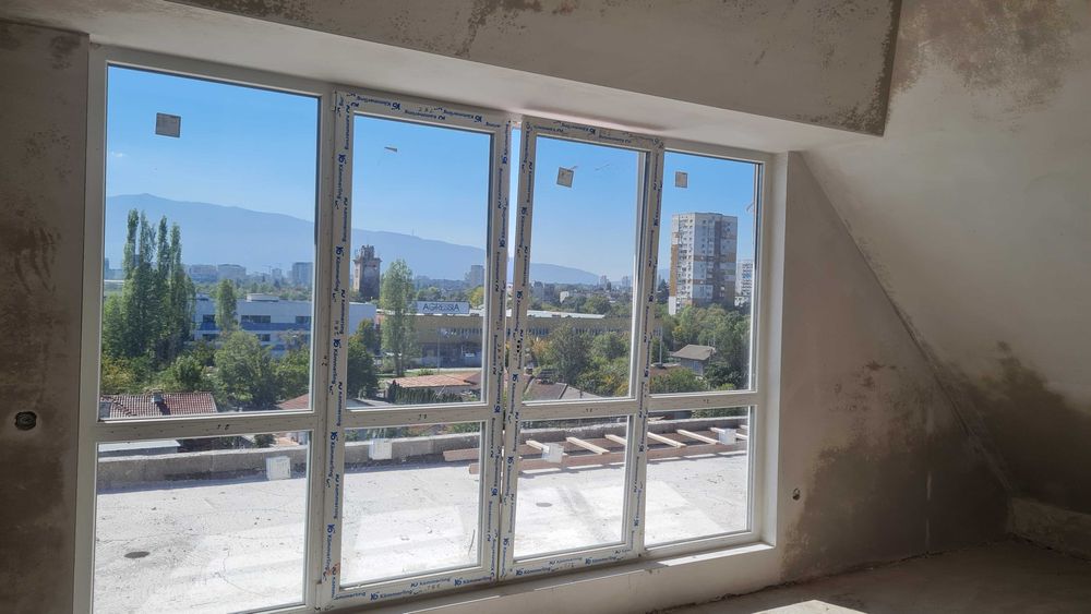 Продава се Тристаен апартамент в София, Толстой - 98 кв.м за 1607 €/кв.м - Снимка #8