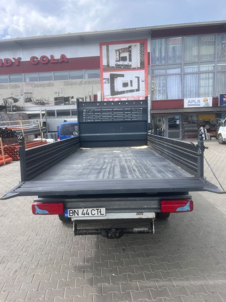 Se vinde spinter basculabil 3,5 T