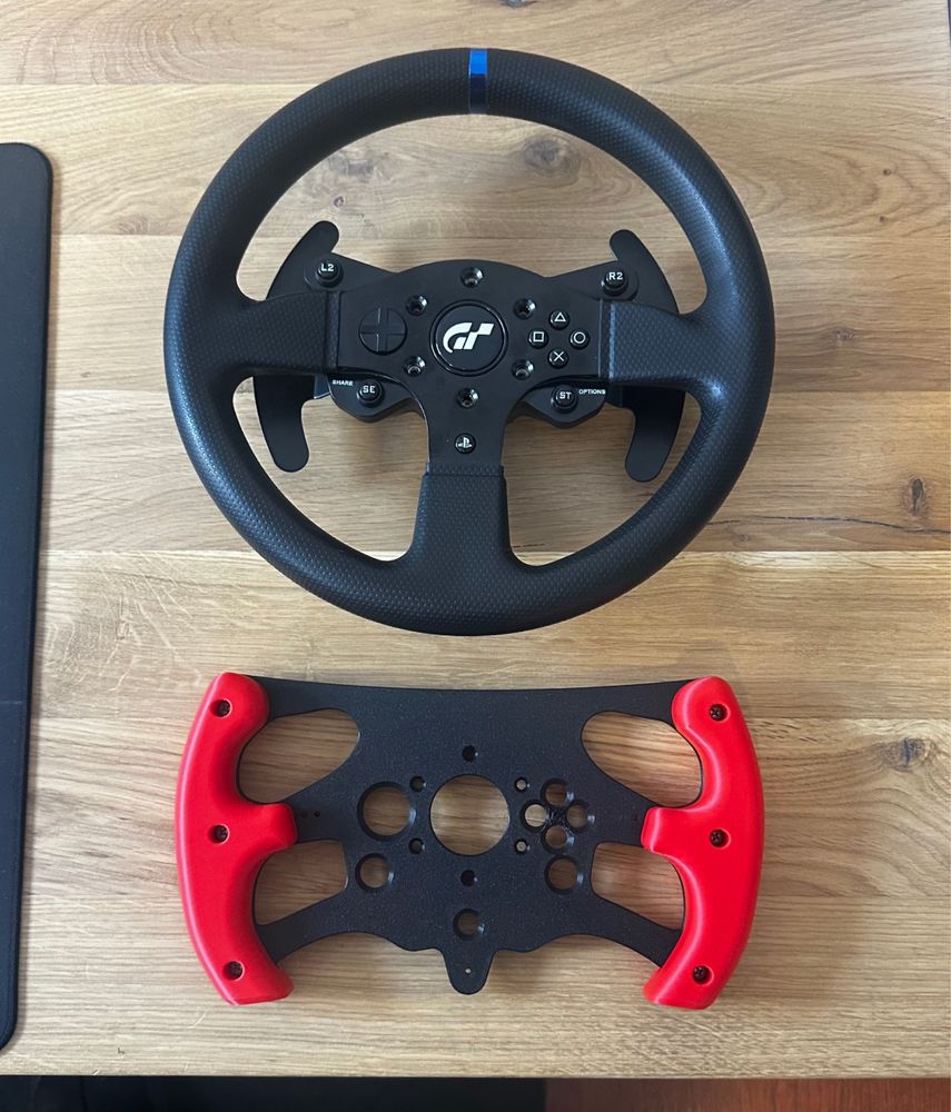 3D принтиран GT Style волан за Thrustmaster T300