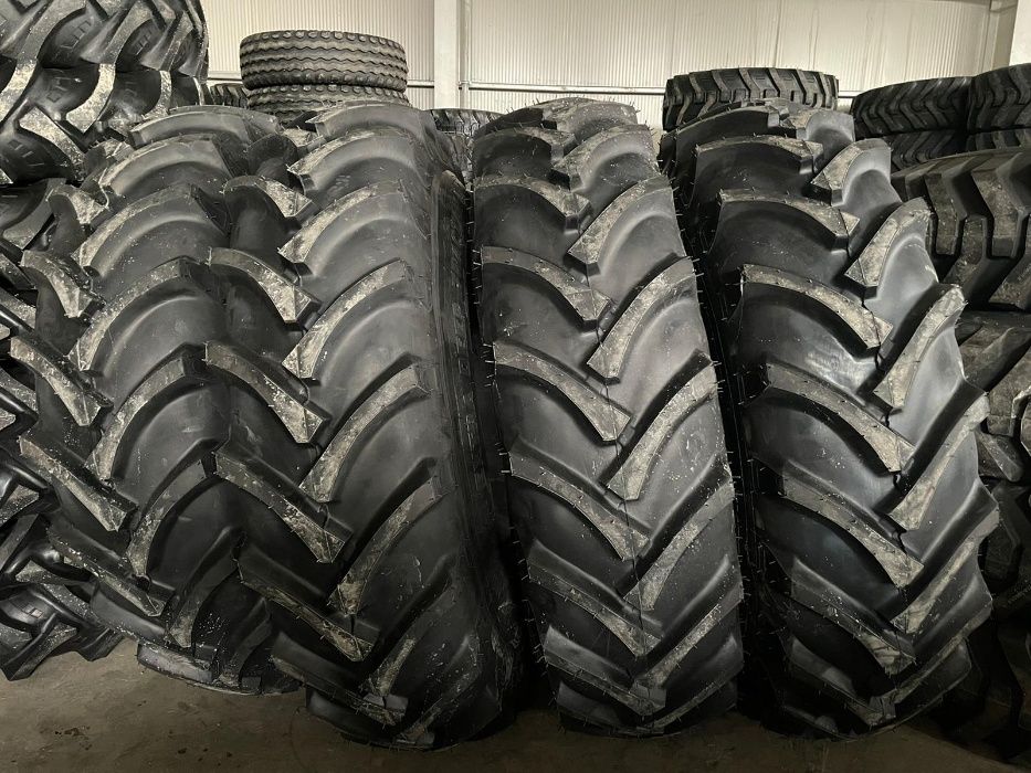 LICHIDARE STOC 16.9-38 anvelope tractor spate livrare RAPIDA