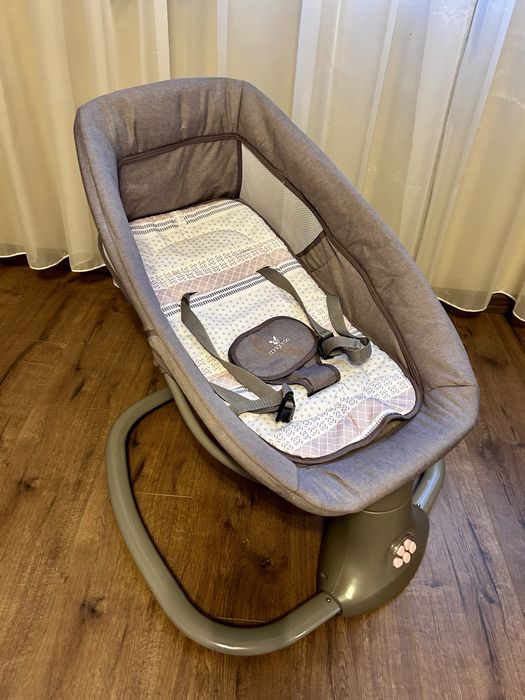 Електрическа бебешка люлка Cangaroo Axel-розова