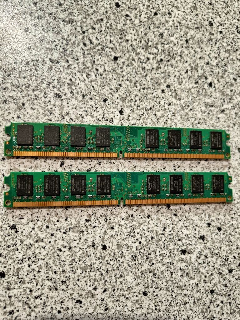 Vand kit memorie  RAM Kingston 4GB DDR2