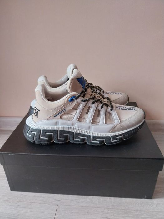 Versace Trigreca originali mărimea 43