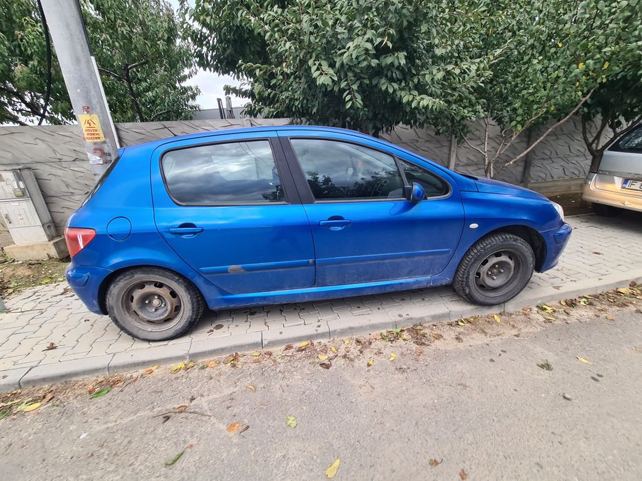 Peugeot 307 an 2002    1.6   16v  Benzina - GPL