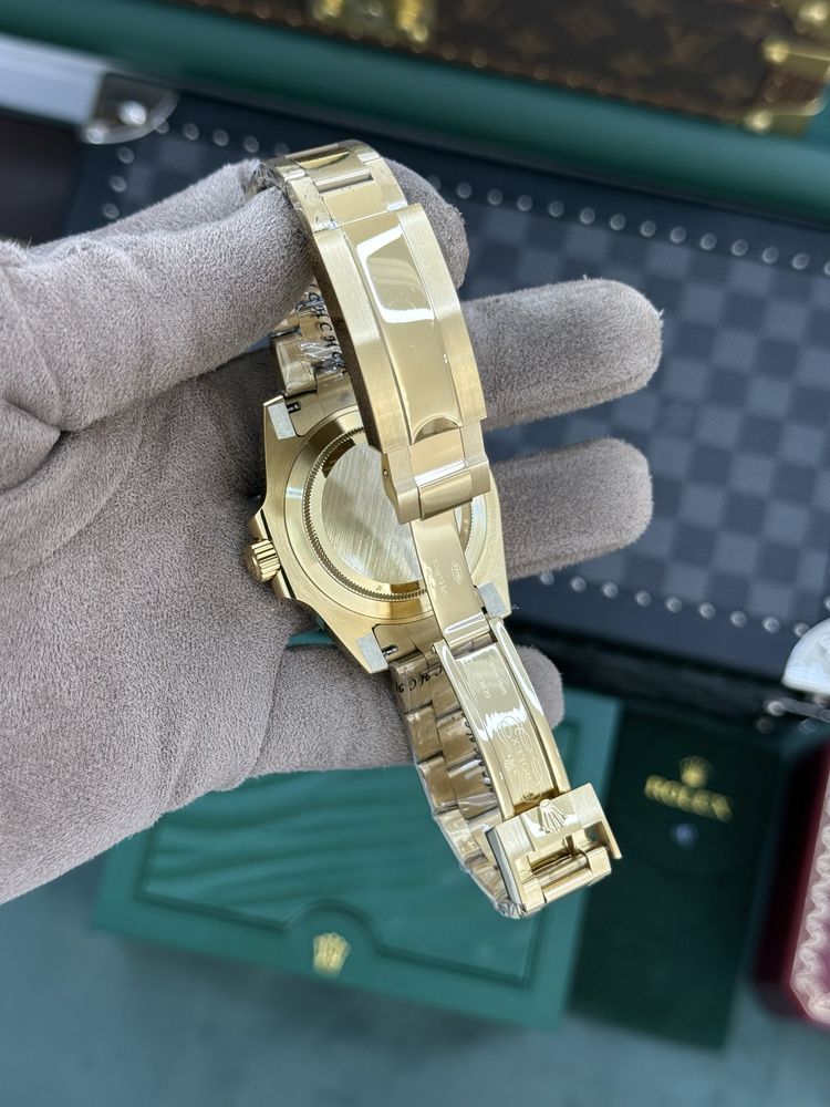 Rolex Submariner Gold
