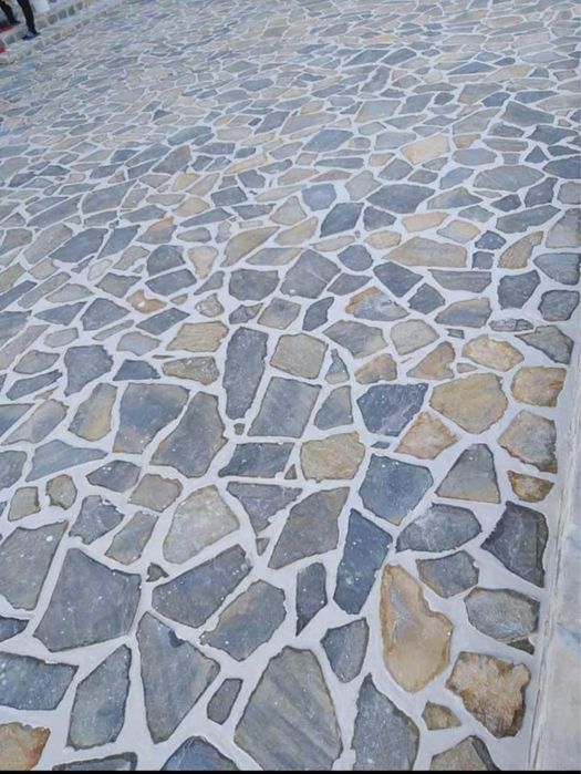 Piatra naturala multiple nuante si dimensiuni