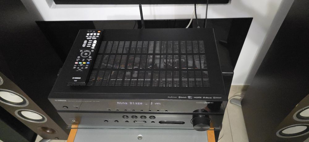 Receiver 5.1 Yamaha RX-V481 Bluetooth Wifi MusicCast Usb 4k hdmi arc