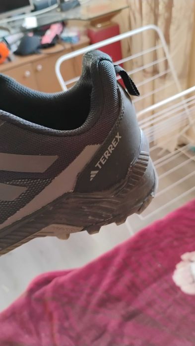 Маратонки.  Във.