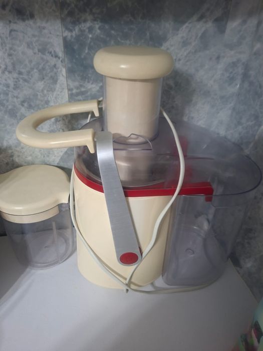 Сок выжималка сатылады