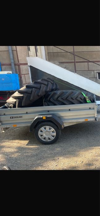 Tractor utb 550.