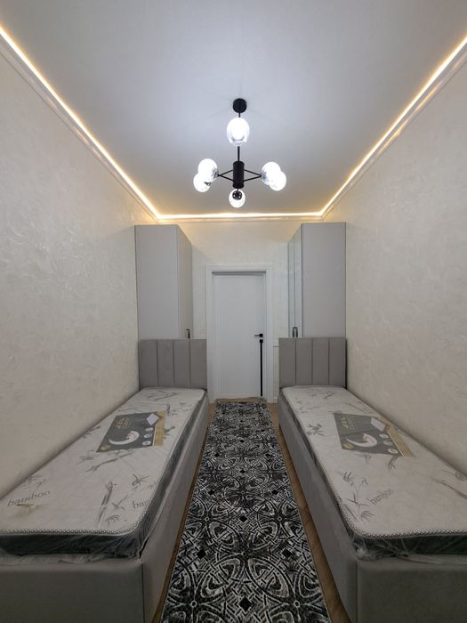 3 xonali kvartira sotiladi