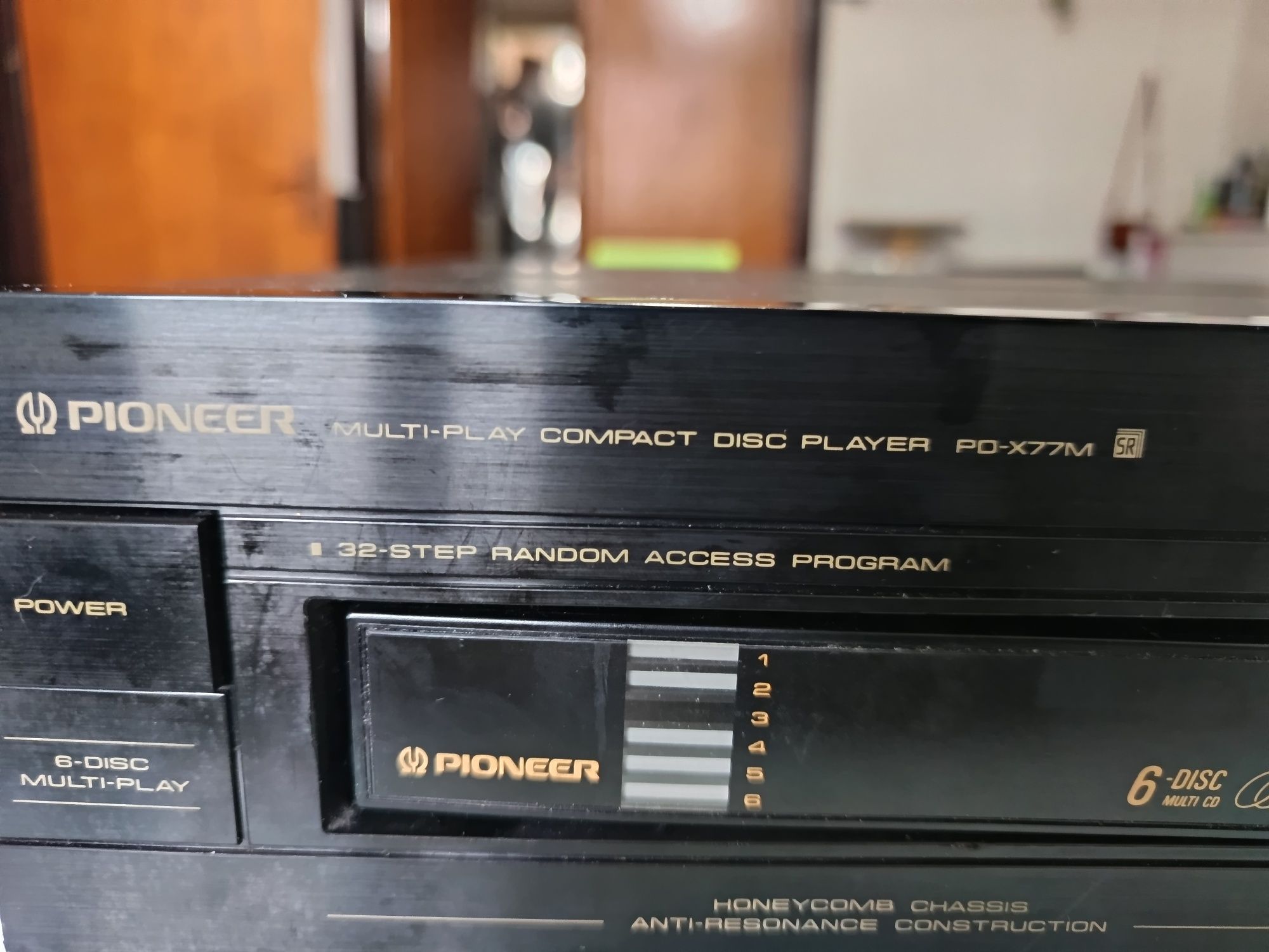 Cd player pioneer pdx77m 5cd si Technics  slpg470a defecte