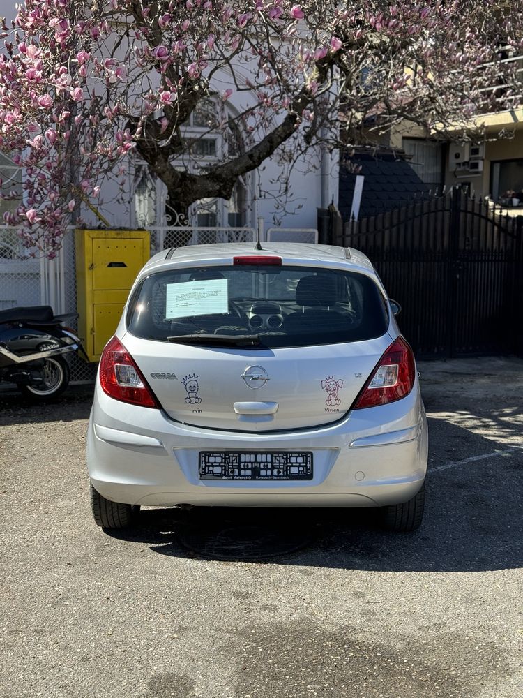 Opel Corsa 2009 1.2 benzina