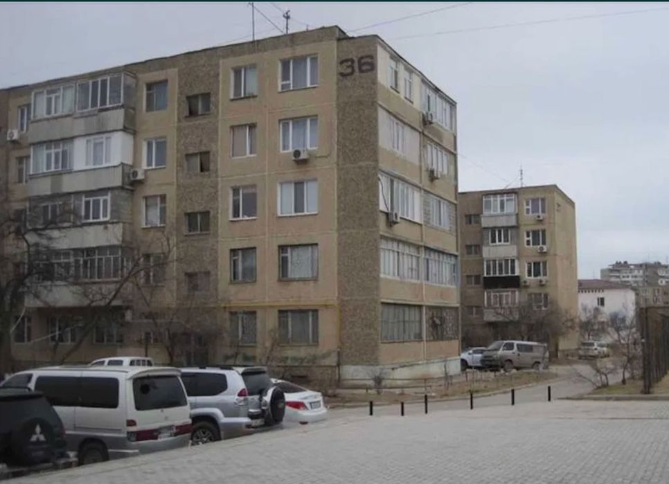 сдается 3-ком 11-36 1 этаж