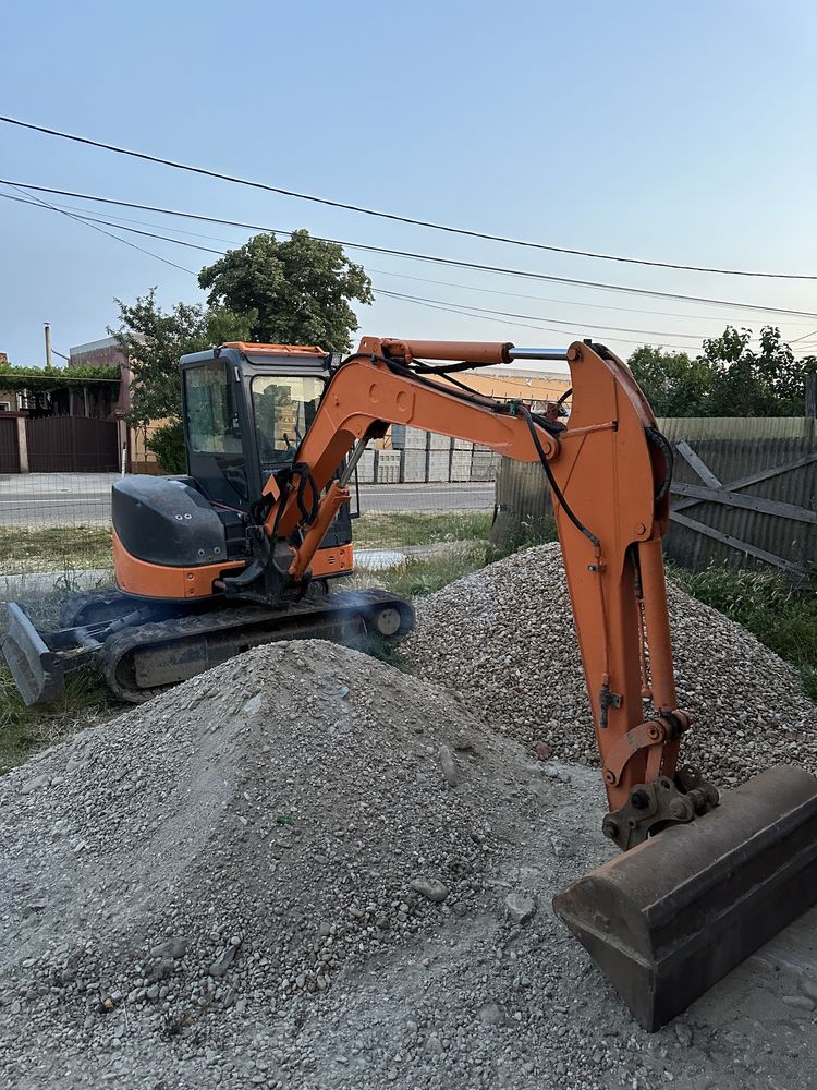 Excavator Hitachi ZAXIS 50U-2 An 2007-4,9 tone