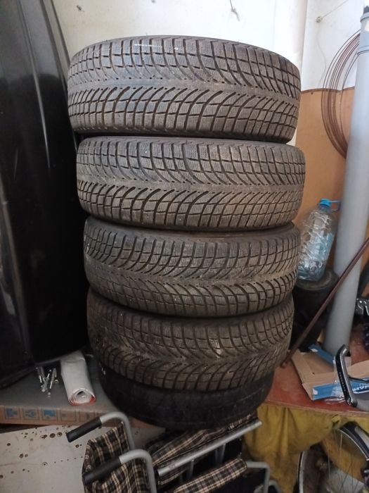 Anvelope de iarna 235 65 17 MS Michelin