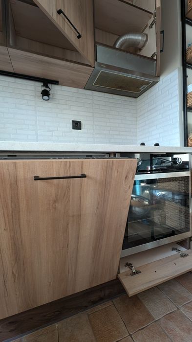 Кухня обурудвана