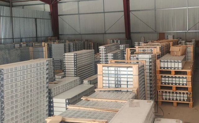 Стальные радиаторы высота 300 и 500 .  Новые производство Россия.
