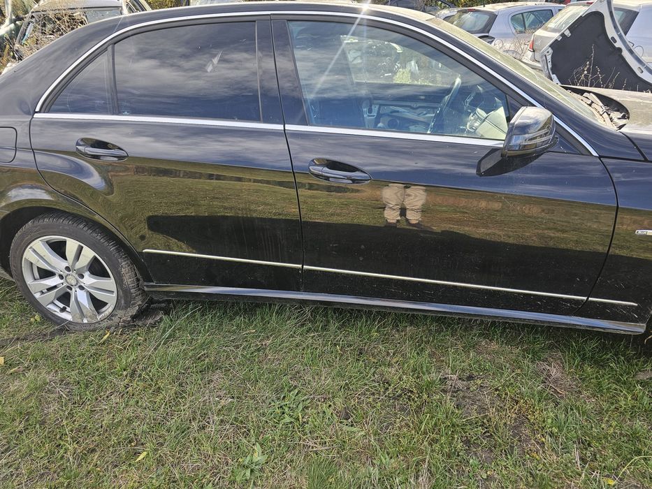 Usa portiera dreapta fata dreapta spate mercedes e class w212