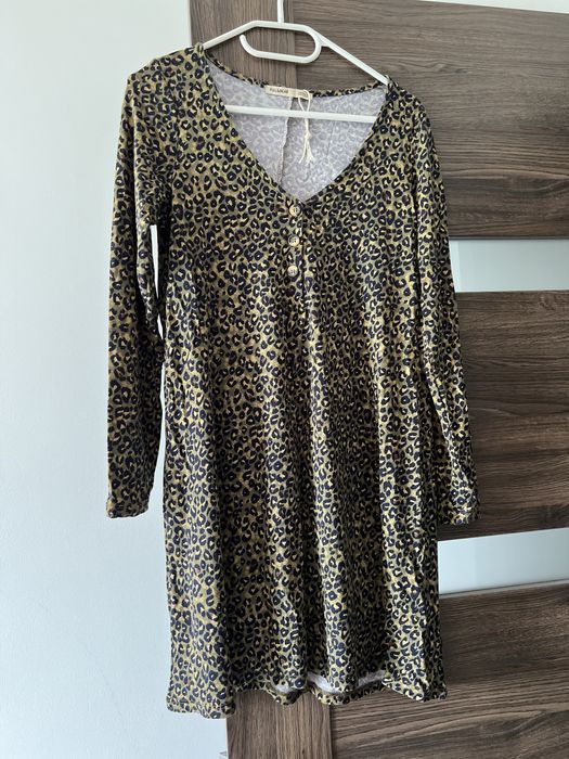 Animal print .Rochie noua