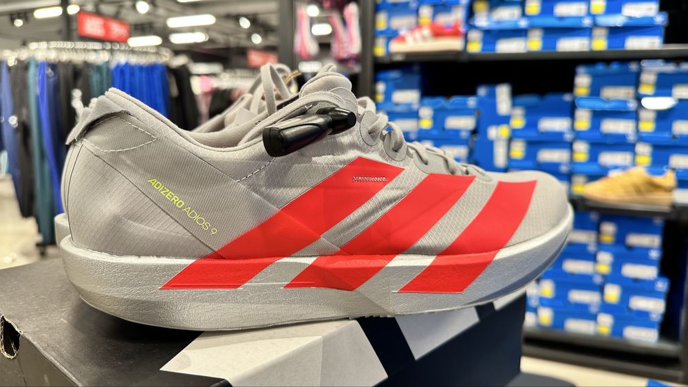 Adidas Adizero Adios 9 M originali la cutie ( 45.1/3 , 46 si 47.1/3 )
