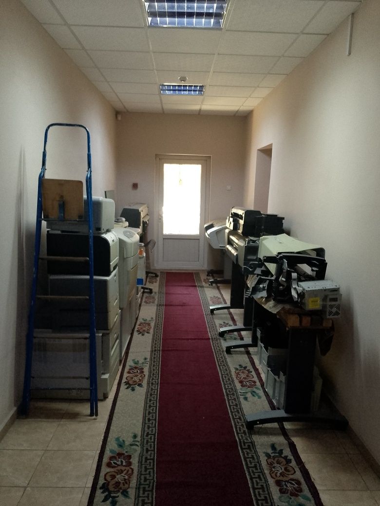 Урда Ул Алишера Навоий офис 100м² 3кабинета приемная 2линия Юр адреса