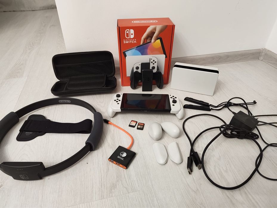 Nintendo Switch Oled IN GARANTIE + Ringfit, Zelda si accesorii