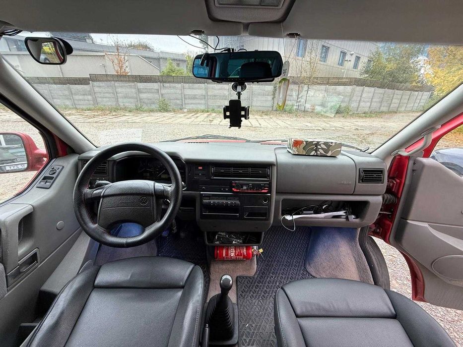 Volkswagen T4 Multivan - 2.5 TDI ACV 102 CP IMPECABIL