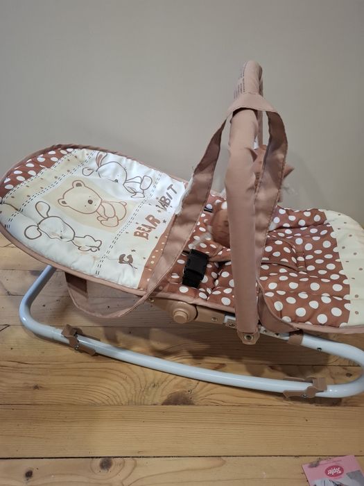 Шезлонг люлка за бебе