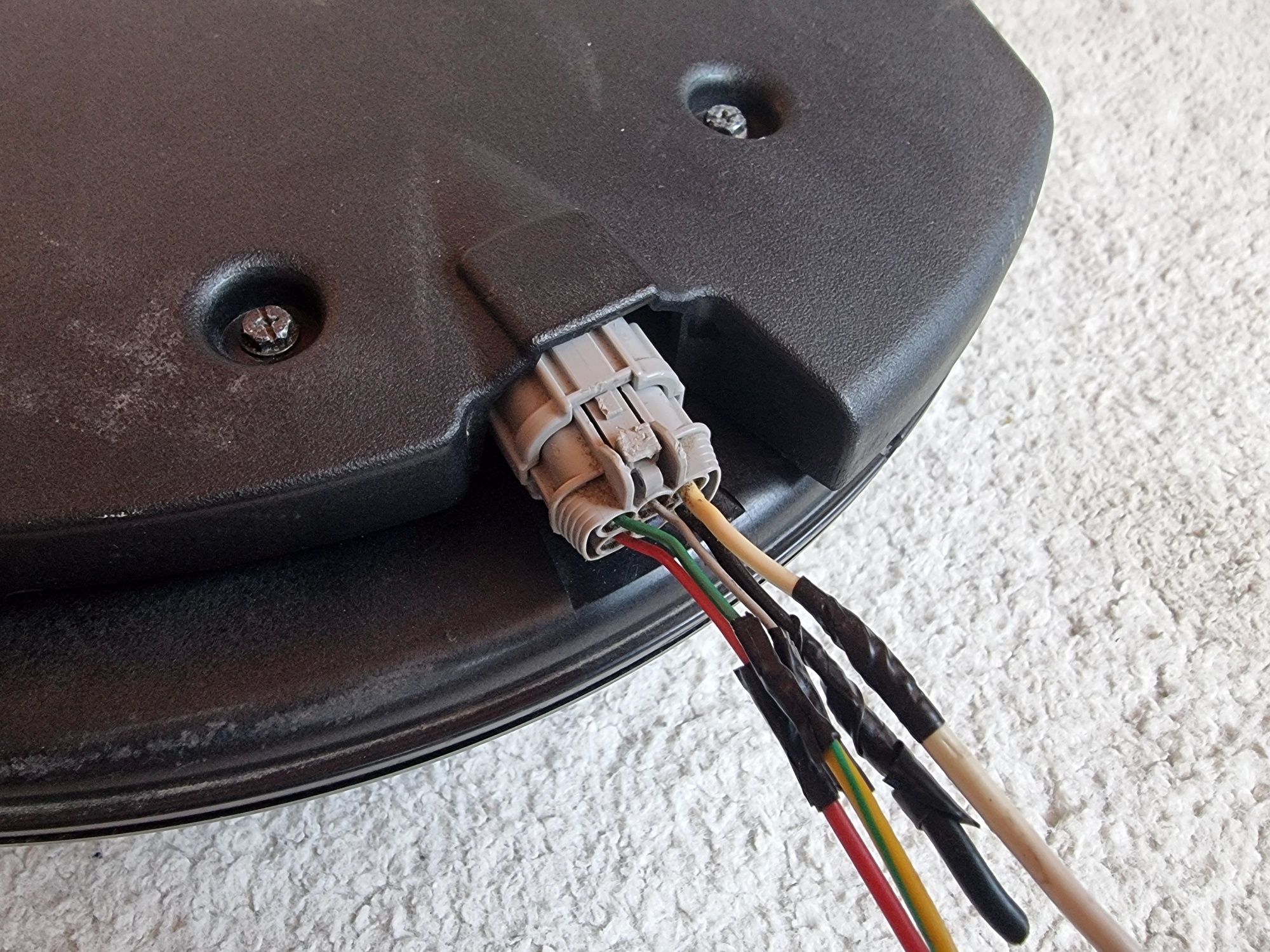 Subwoofer BOSE бас каса с 2 говорителя в перфектно състояние