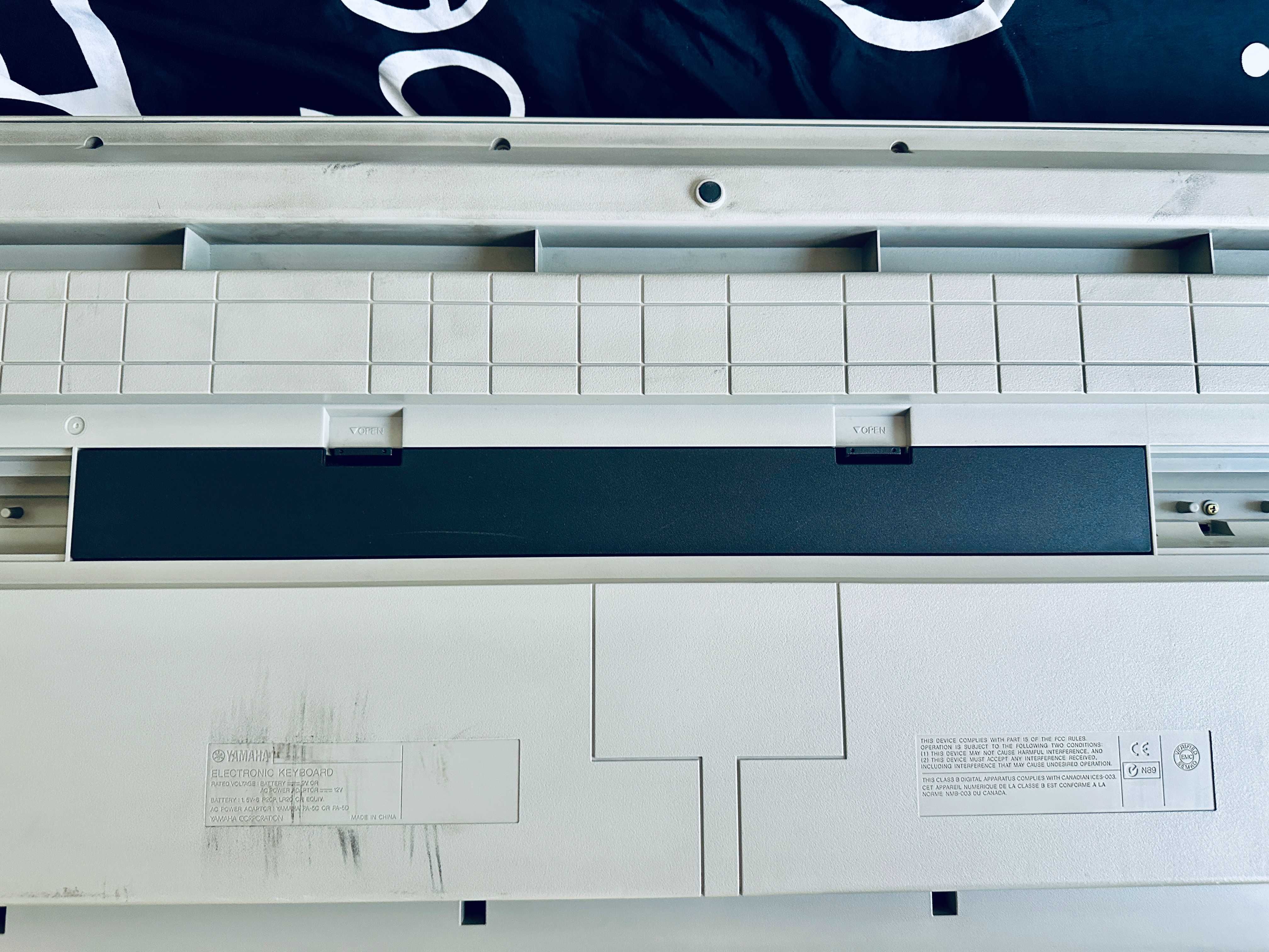 Синтезатор YAMAHA DGH-202