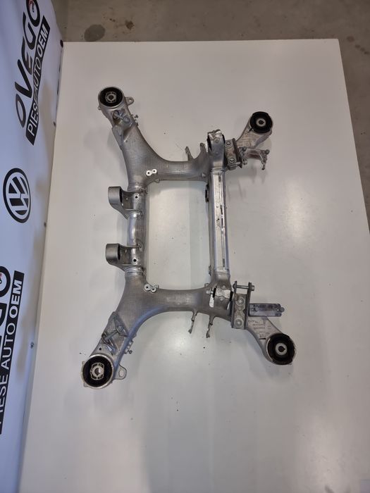 Punte spate BMW seria 5 G30 G31 4X4 Xdrive 540i LL / cod-6861201 OEM