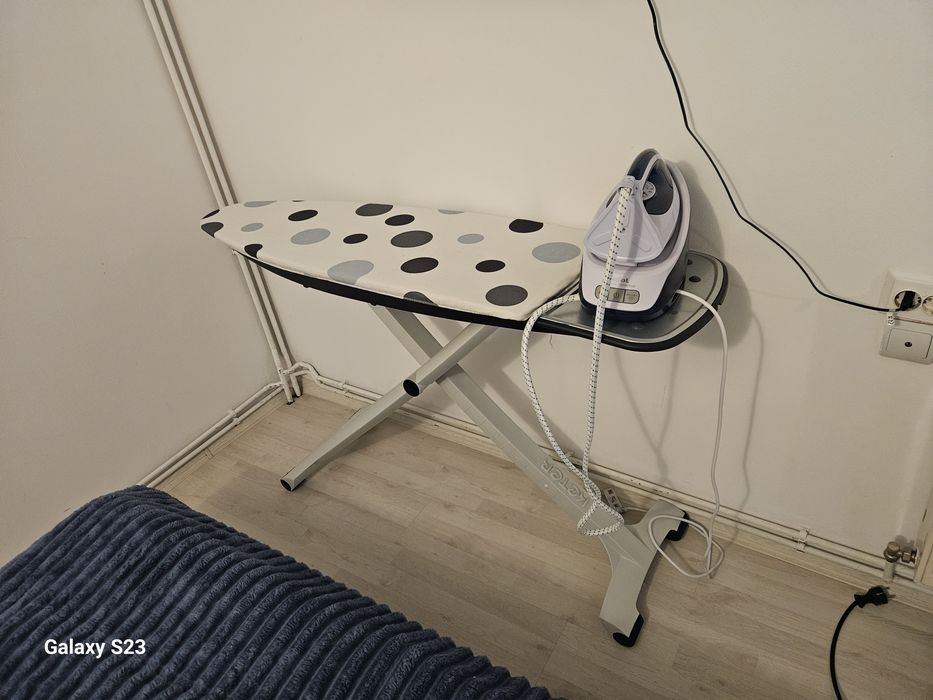 Statie călcat Tefal produs aproape nou