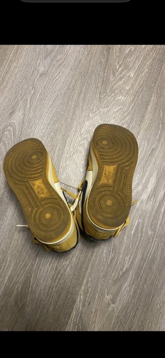 Nike force 1 yellow