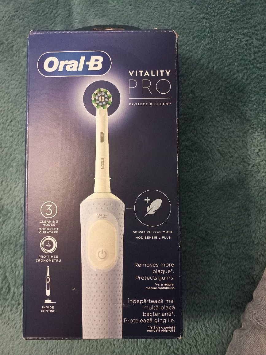 Periuta de dinti electrica Oral-B Vitality Pro, Curatare 3D, 3 program