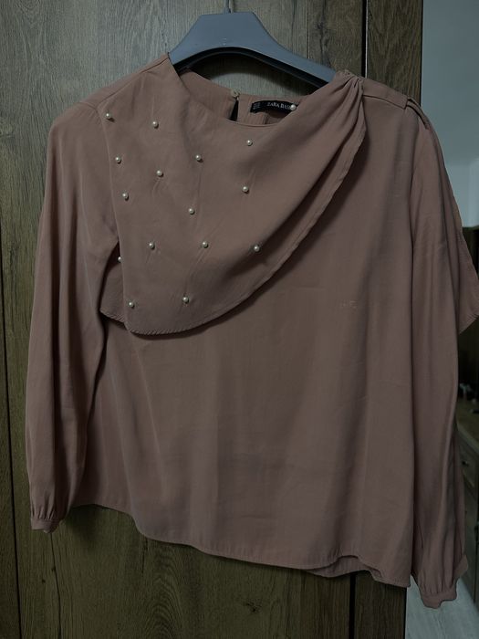 Bluză tip cămașă cu detalii de perle
