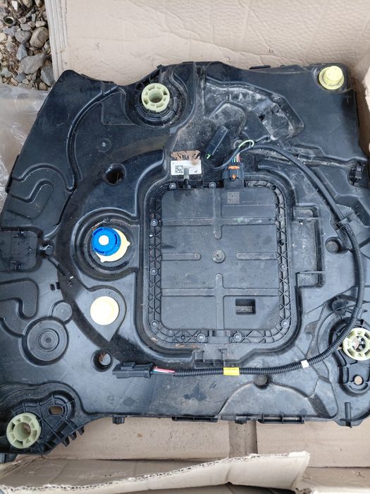 Резервоар за Adblue  за Пежо 301/Ситроен