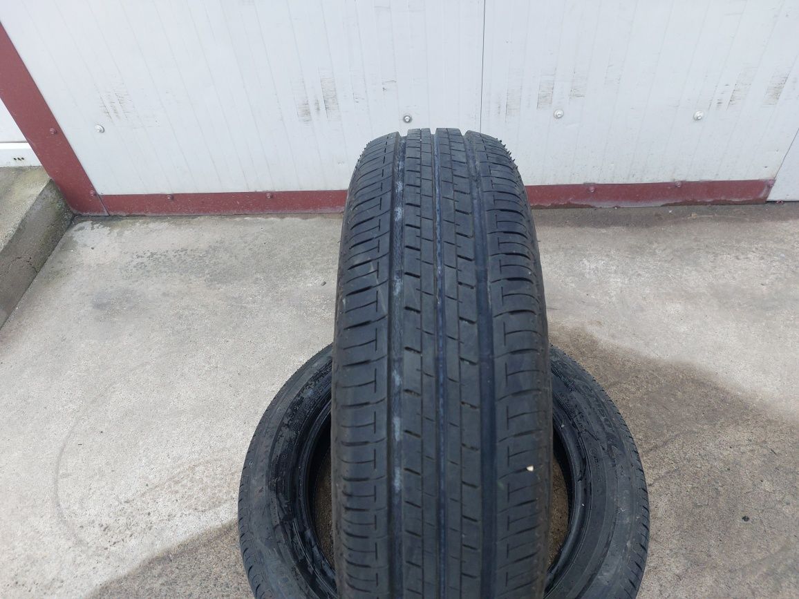 100 lei bucata! Doua anvelope de VARA 175 60 16 Bridgestone! 7 mm