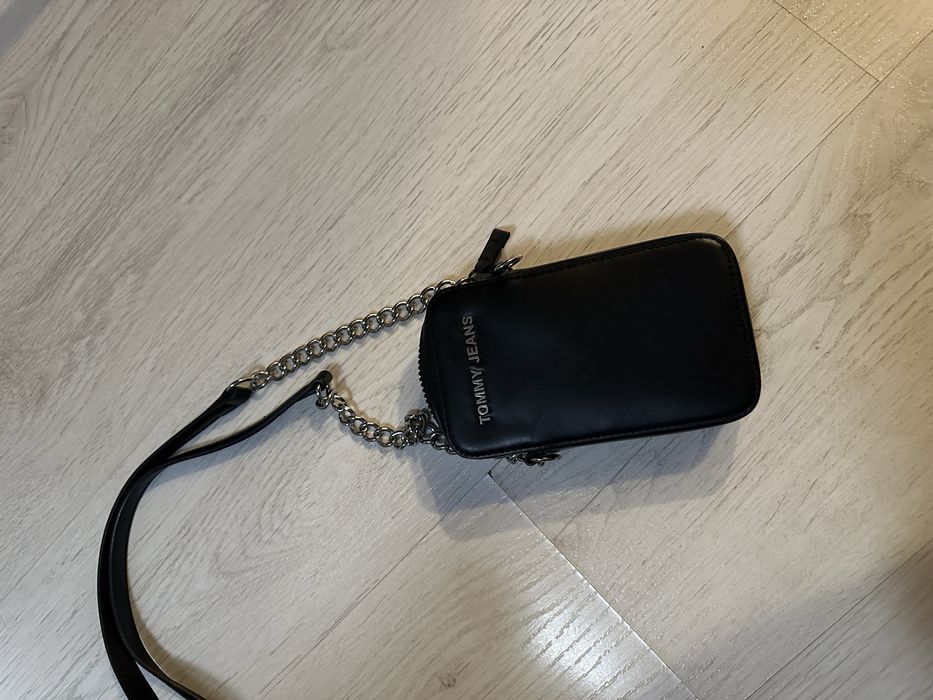 Малка дамска чанта Tommy jeans