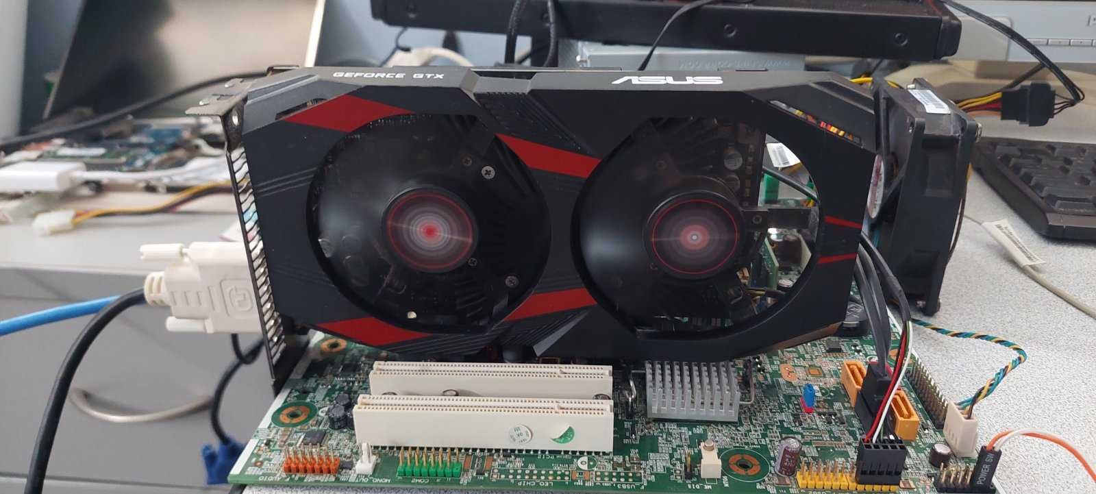 ASUS GeForce GTX 1050 Ti 4GB GDDR5 – Отлично състояние