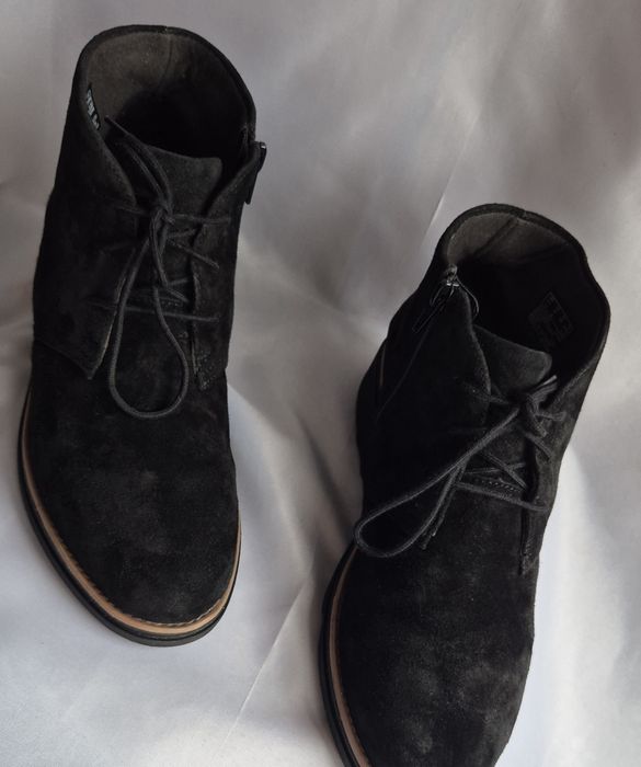 Ghete dama piele Clarks nr.39 originale