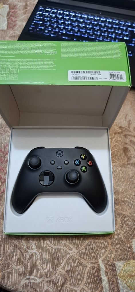 Xbox wireless controller