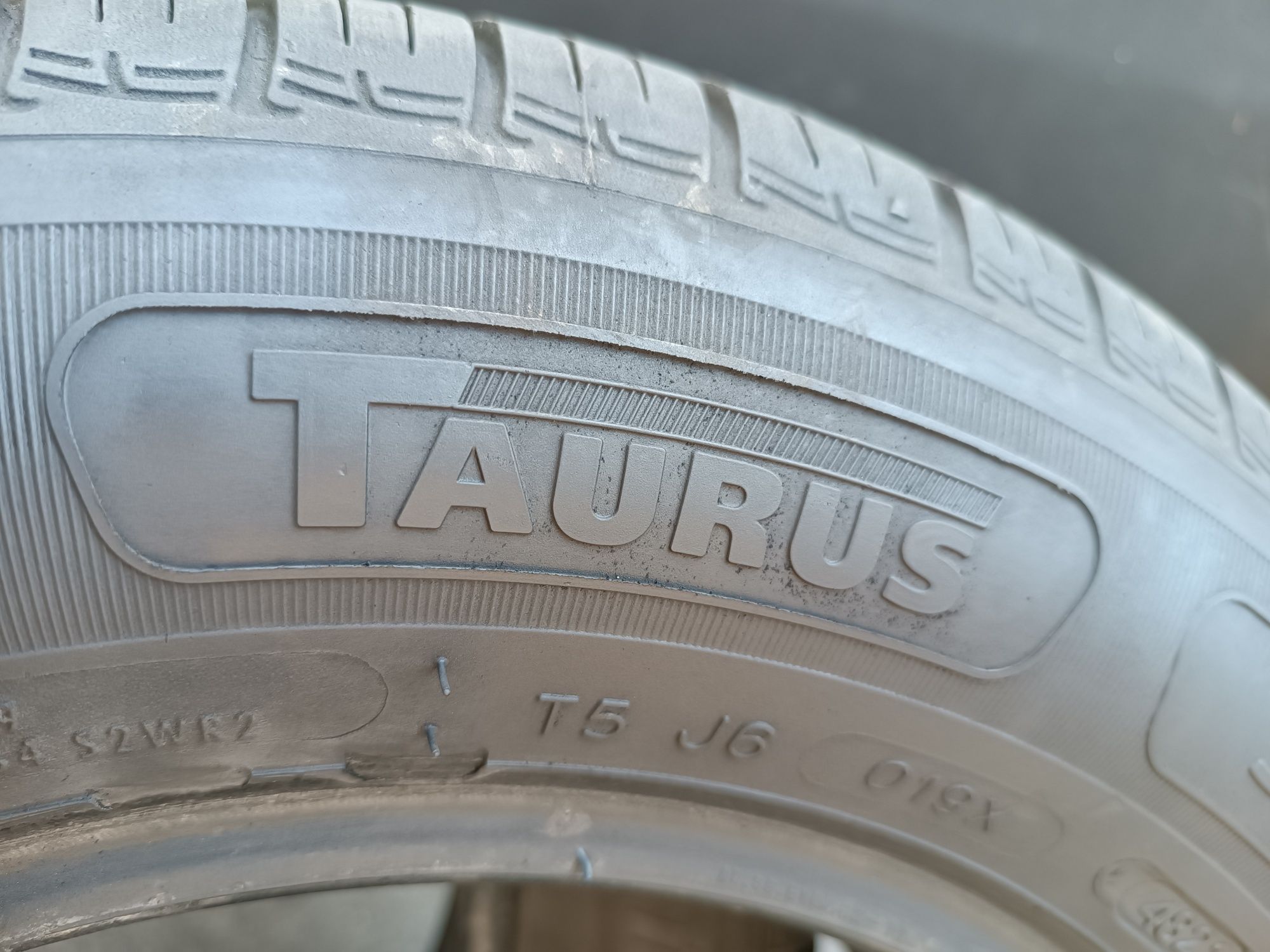 185/70/14 Taurus