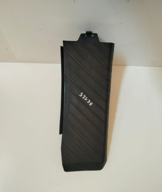 Suport sprijin picior footrest 8K1864777 Audi A5 8T (facelift) seria